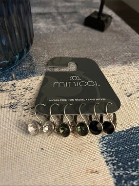 Minicci Clear, Olive and Black Faceted Dangle Earring Set